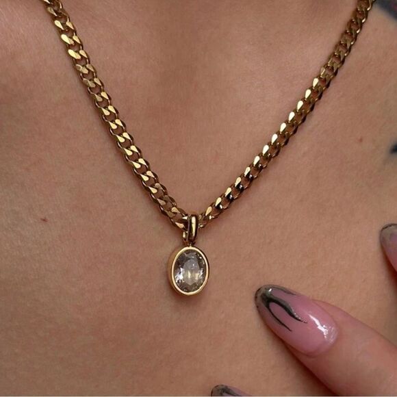 Anthropologie Jewelry - Diamond necklace Q638
